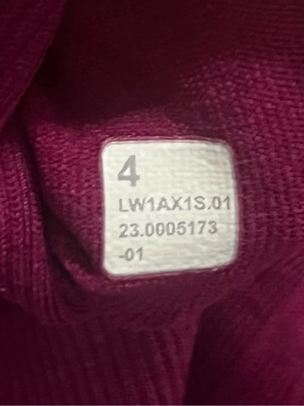 LULULEMON. ATHLETICA womens top